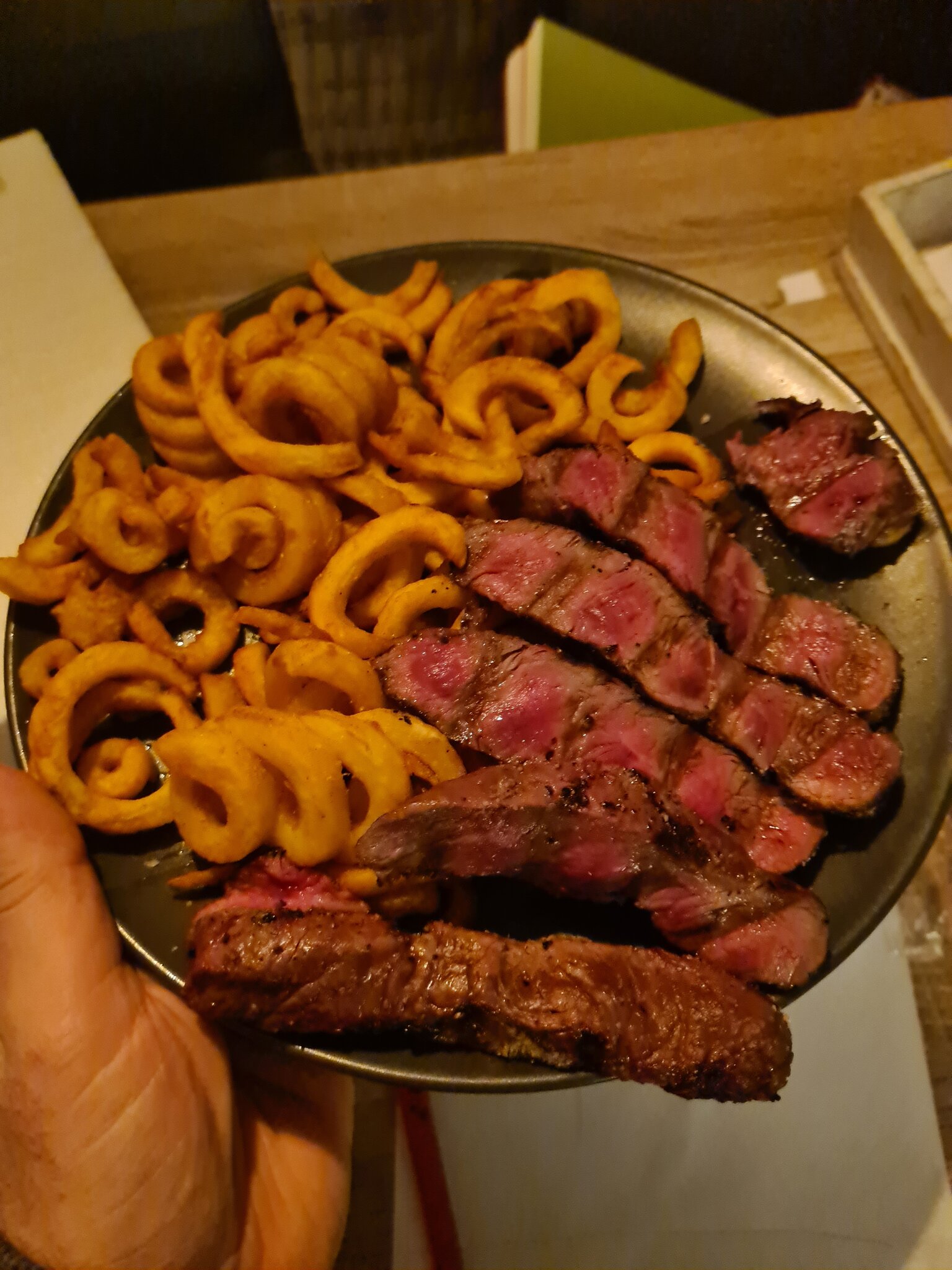 20231127_192831.jpg