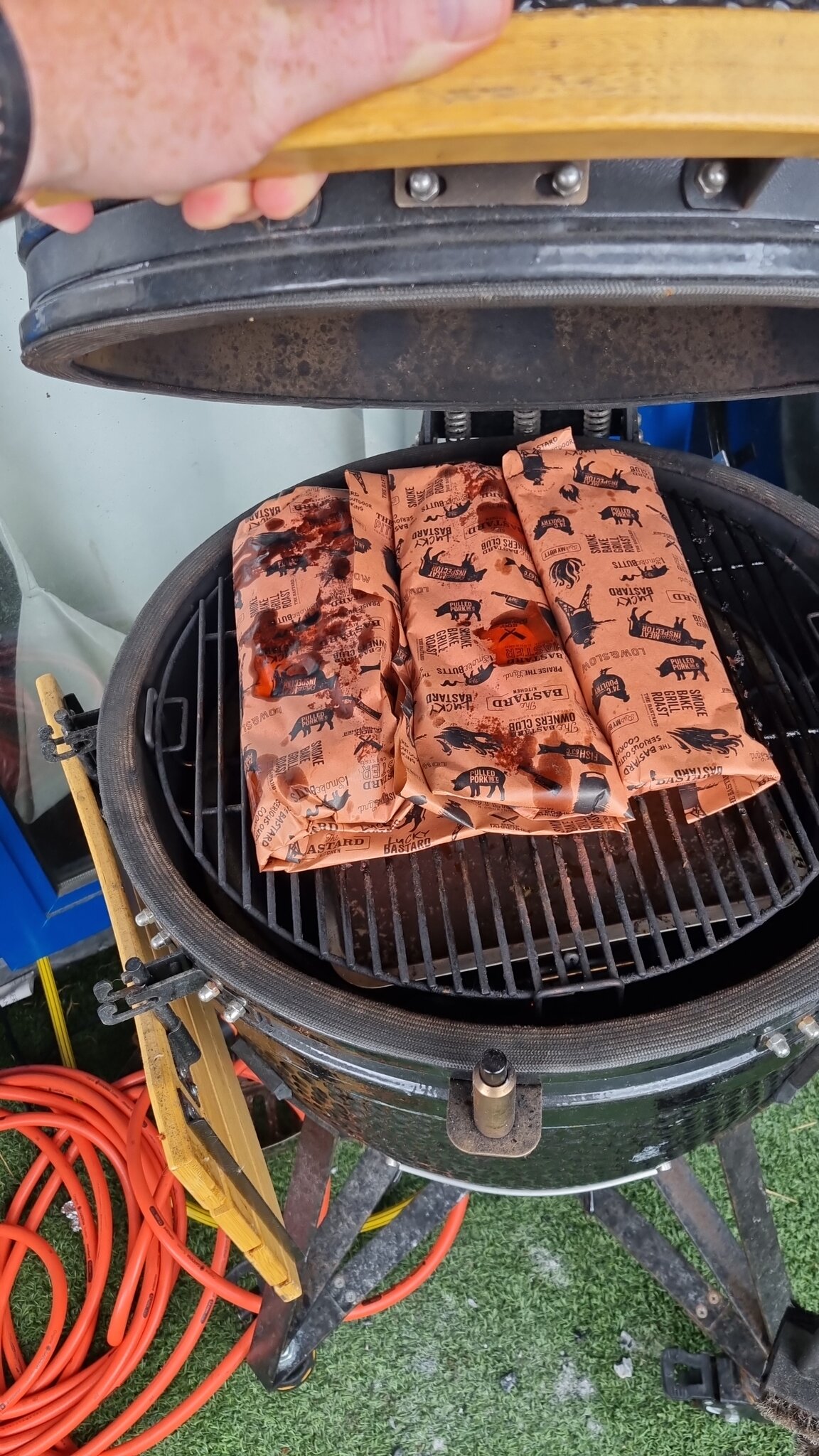 3 kilo dikbevleesd butcherpaper.jpeg