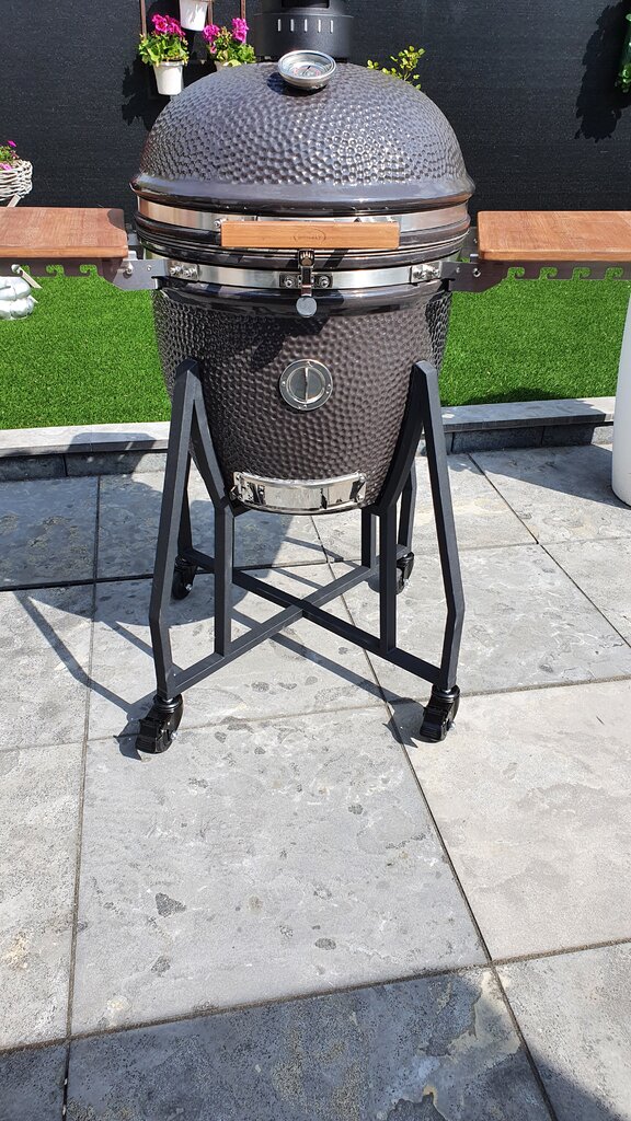 Grizzly grill.jpg