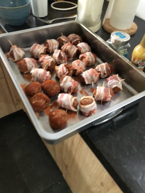 Moinballsfoto3.jpg
