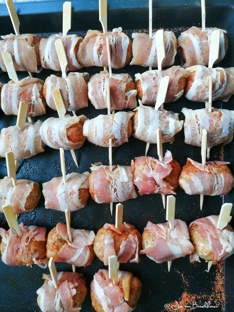 moink-balls-08.jpg