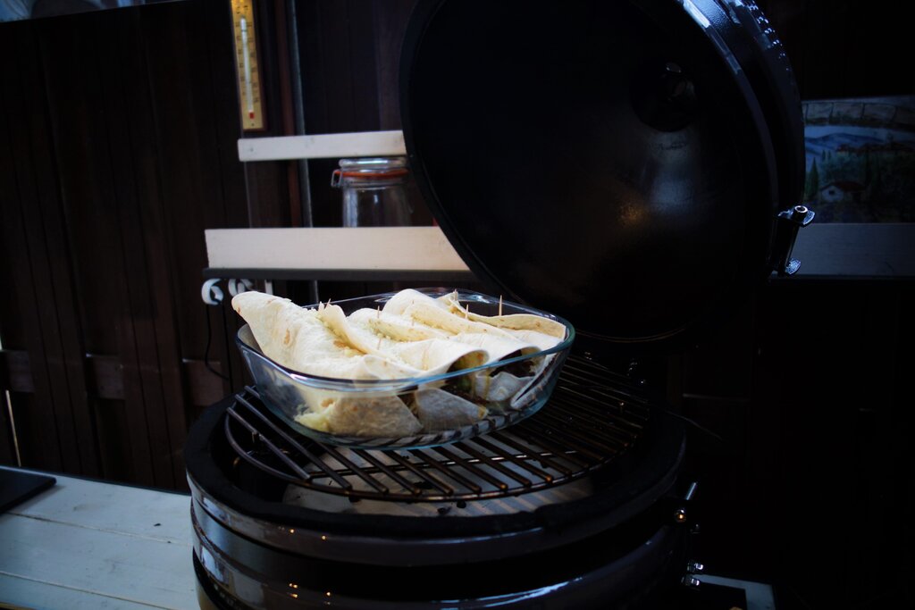 TORTILLA STOVE KAMADO (11).jpg