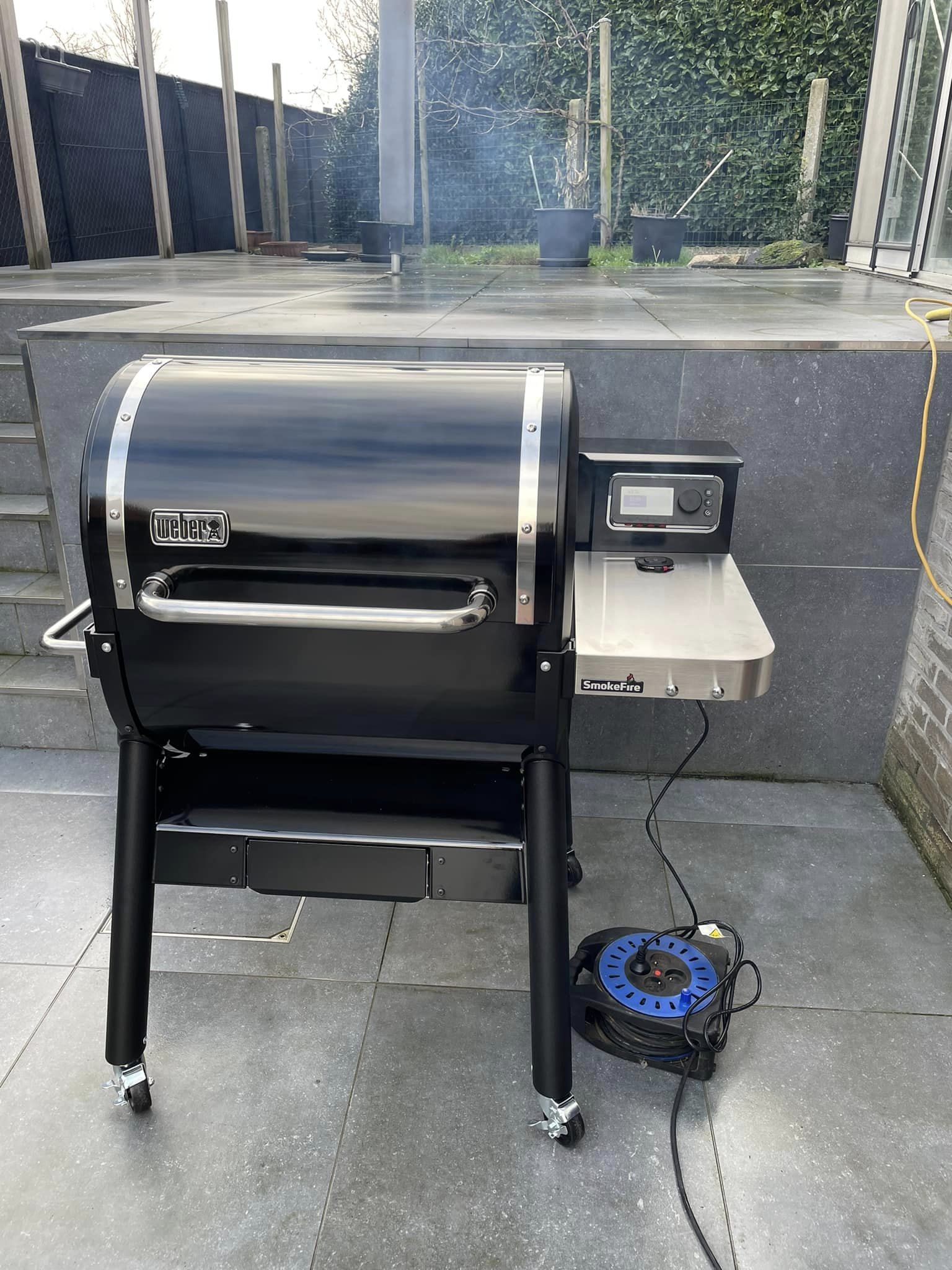 weber smoke fire.jpg
